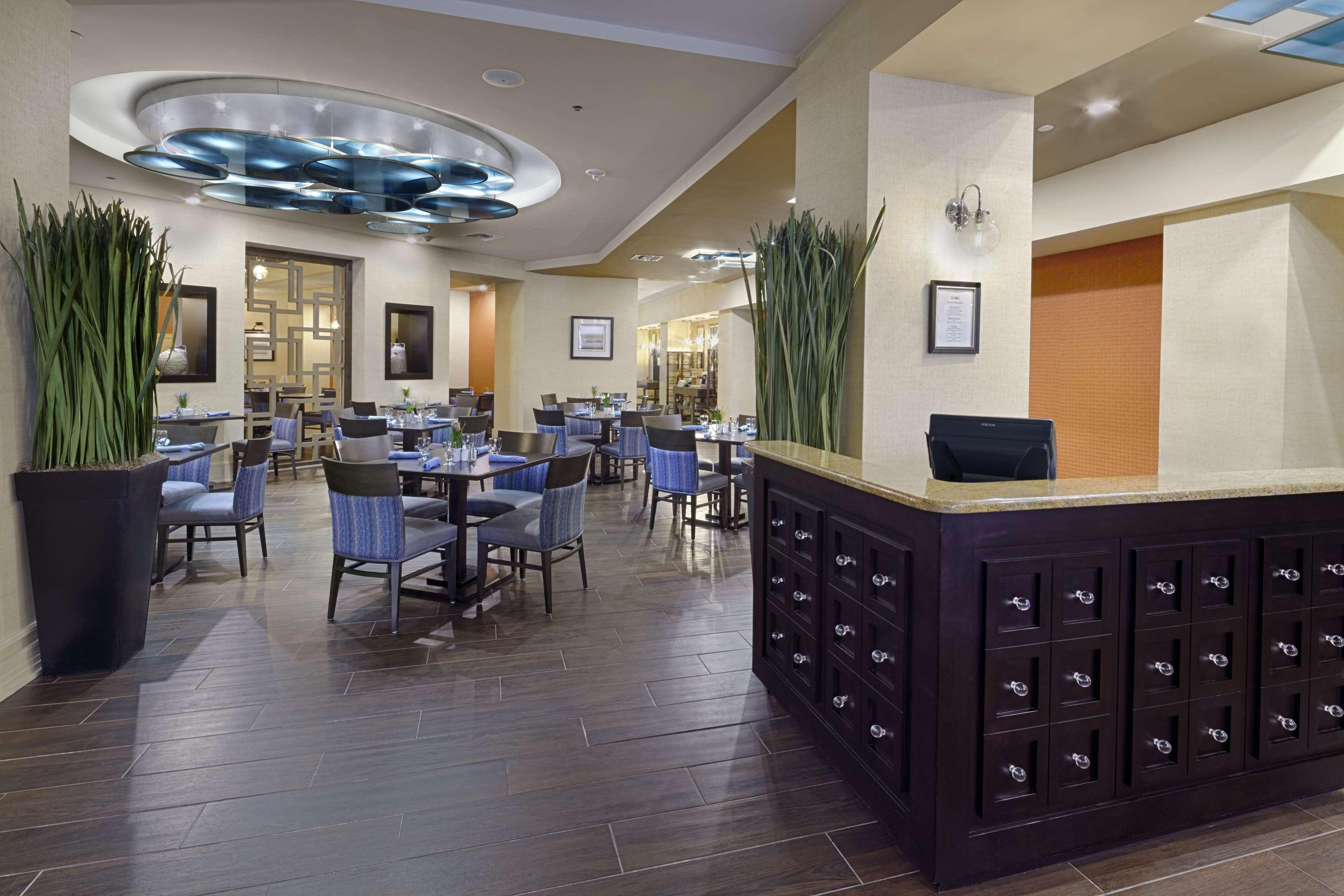 Doubletree By Hilton Orlando Downtown Hotel Exterior photo