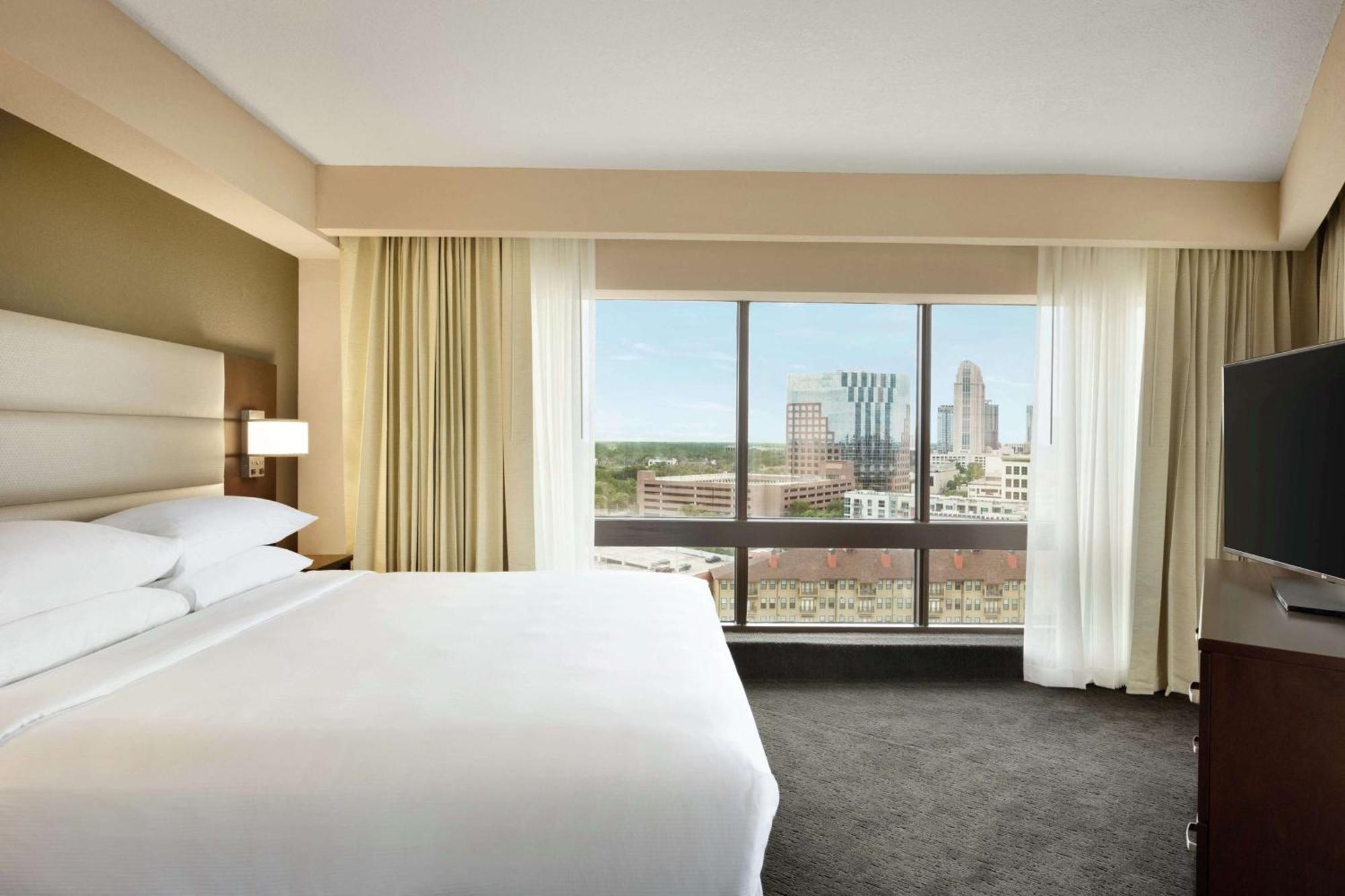 Doubletree By Hilton Orlando Downtown Hotel Exterior photo
