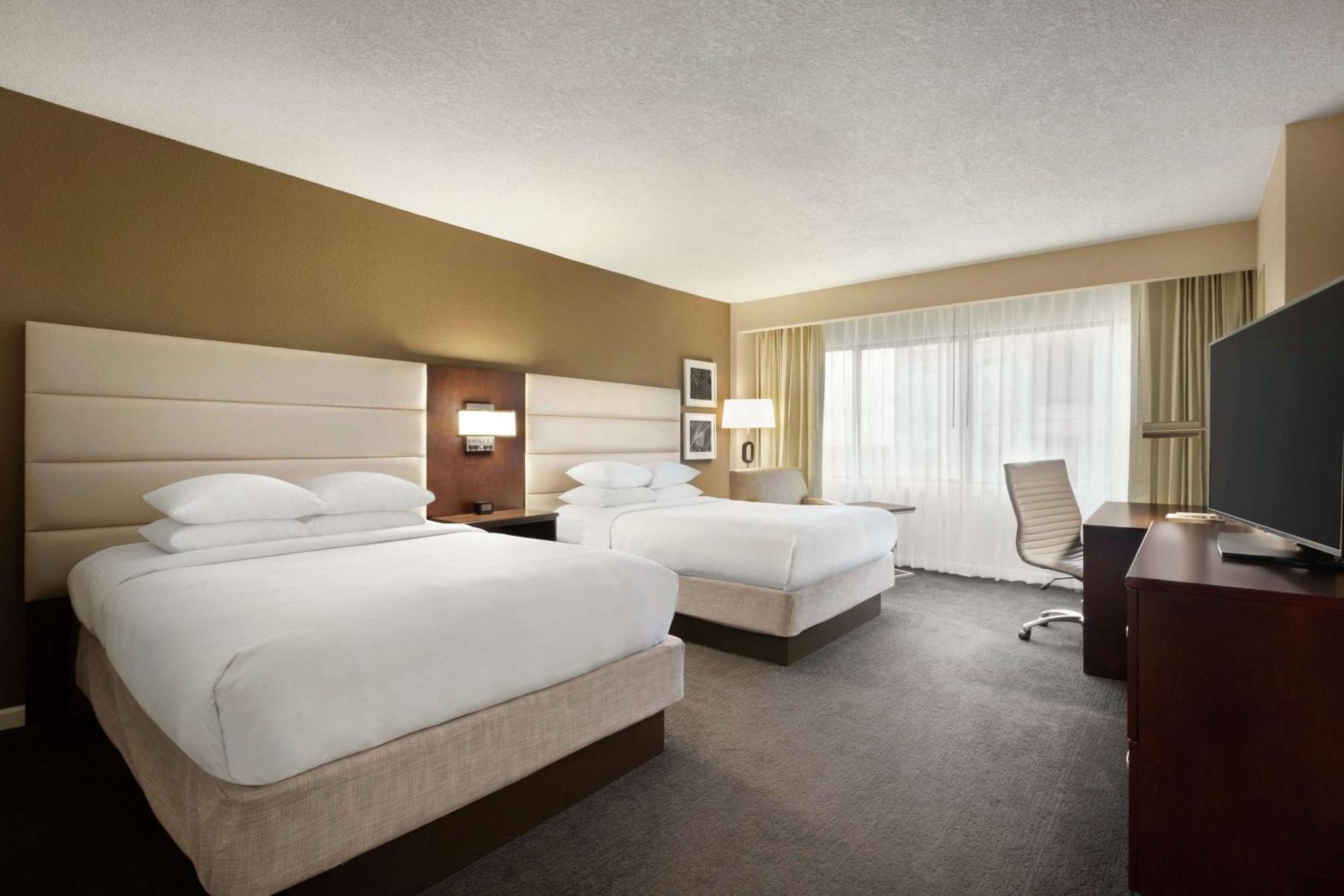 Doubletree By Hilton Orlando Downtown Hotel Exterior photo