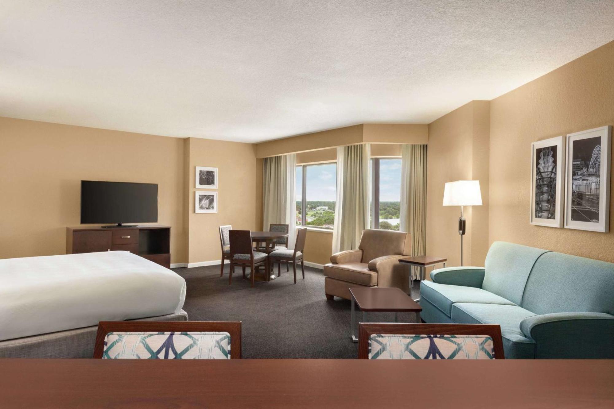 Doubletree By Hilton Orlando Downtown Hotel Exterior photo